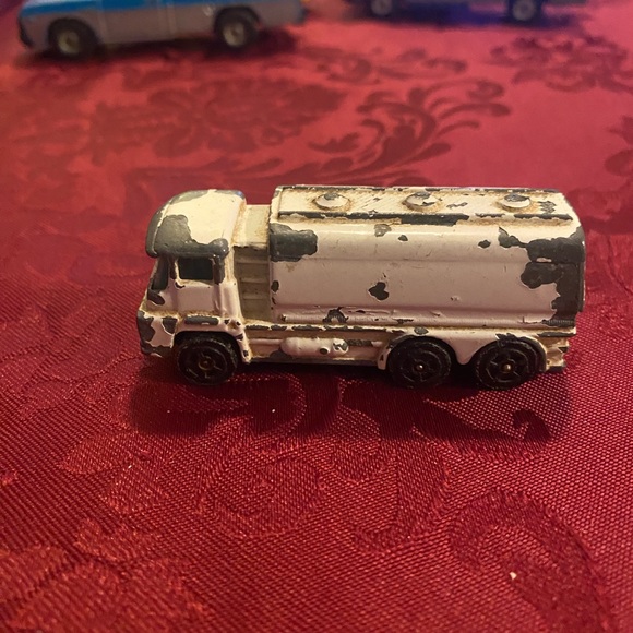 5 vintage CORGI/CORGI JUNIORS die cast - Picture 6 of 10